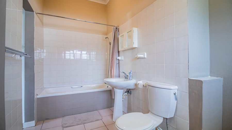 4 Bedroom Property for Sale in Vincent Eastern Cape